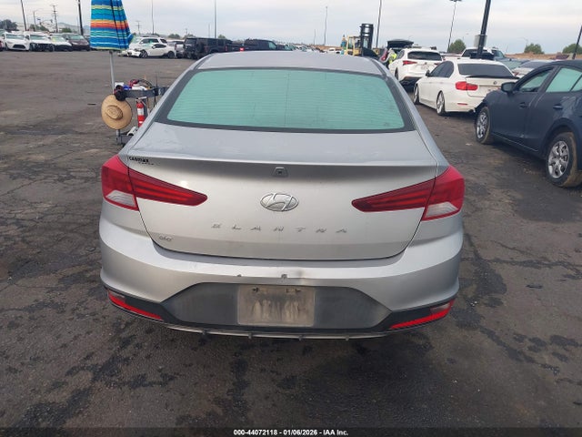 Hyundai ELANTRA SE 2020 5NPD74LF7LH557791 Image 16