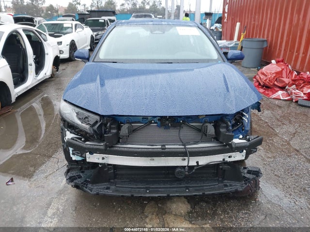 Toyota CAMRY LE 2025 4T1DAACK7SU205016 Image 13