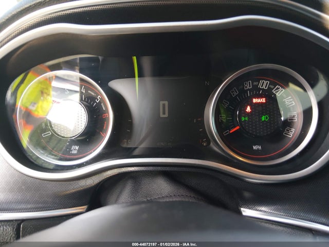 Продажа на аукционе авто 2016 Dodge Challenger 392 Hemi Scat Pack Shaker, vin: 2C3CDZFJ8GH245581, номер лота: 44072197