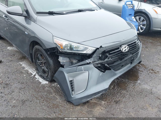KMHC65LC2KU169779 Hyundai Ioniq Hybrid Blue