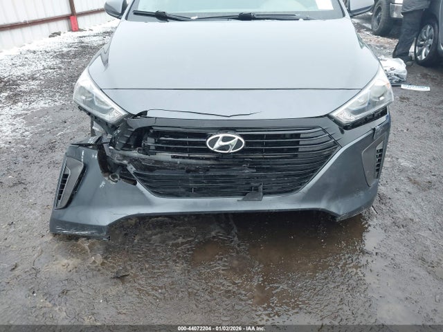 KMHC65LC2KU169779 Hyundai Ioniq Hybrid Blue