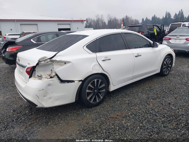 1N4AL3AP7JC239530 Nissan Altima 2.5 Sl