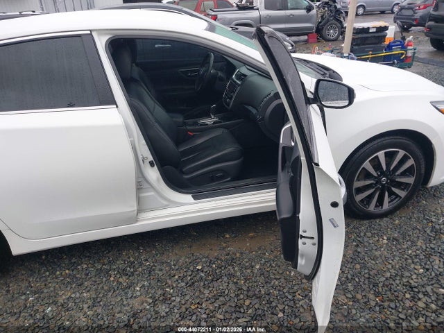 1N4AL3AP7JC239530 Nissan Altima 2.5 Sl