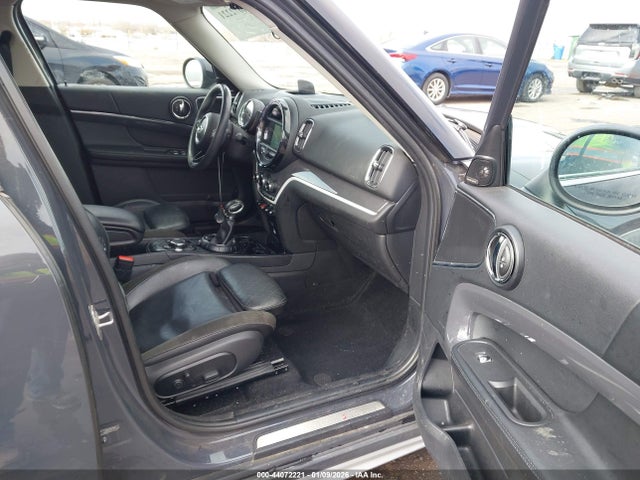 2017 MINI COUNTRYMAN WMZYT3C33H3D98450 Photo 4