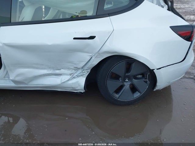 2023 TESLA MODEL 3 5YJ3E1EA0PF507773 Photo 5