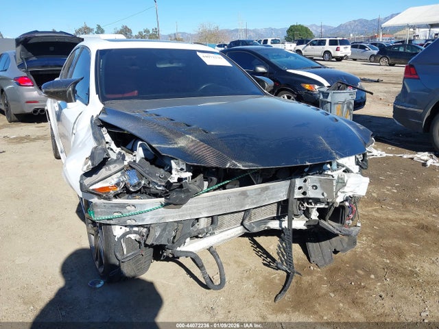 44072236 :رقم المزاد ، JTHBA1D29G5032559 vin ، 2016 Lexus Is 200t مزاد بيع