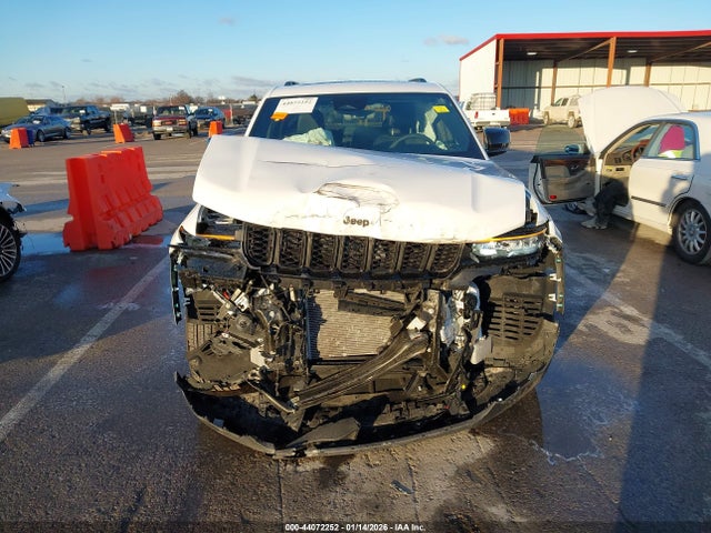 Продаж на аукціоні авто 2025 Jeep Grand Cherokee Altitude X 4x4, vin: 1C4RJHAG4SC313939, номер лоту: 44072252