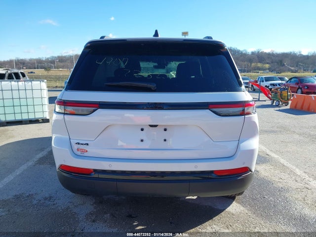 Продаж на аукціоні авто 2025 Jeep Grand Cherokee Altitude X 4x4, vin: 1C4RJHAG4SC313939, номер лоту: 44072252
