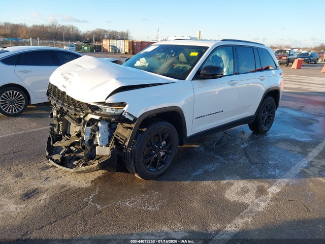 Продаж на аукціоні авто 2025 Jeep Grand Cherokee Altitude X 4x4, vin: 1C4RJHAG4SC313939, номер лоту: 44072252