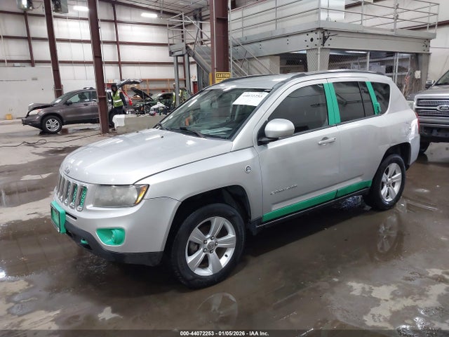 2014 JEEP COMPASS 1C4NJDEB1ED629593 Photo 1