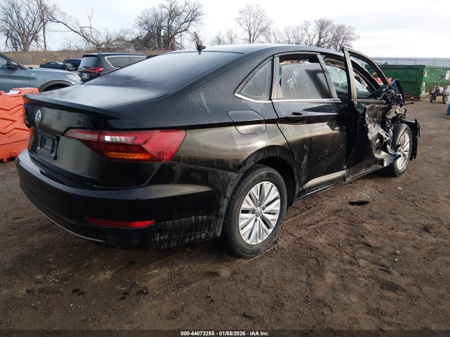 2019 VOLKSWAGEN JETTA 3VWC57BUXKM085420 Photo 3