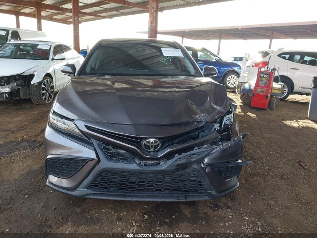 4T1G11AK3NU663351 Toyota CAMRY SE