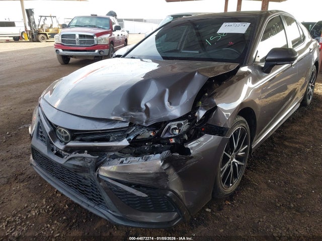4T1G11AK3NU663351 Toyota CAMRY SE