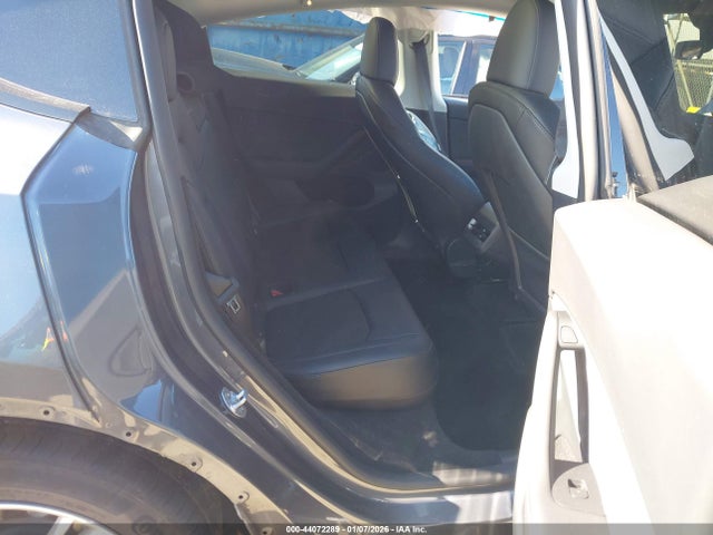2023 TESLA MODEL Y 7SAYGDEE3PF865229 Photo 7
