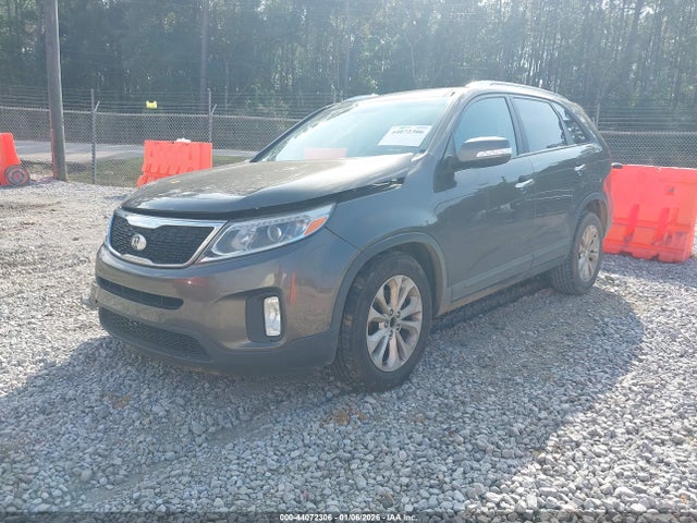 KIA Sorento Ex V6 2014 5XYKU4A71EG521097 Image 2