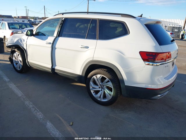 2021 VOLKSWAGEN ATLAS 1V2KR2CA4MC556524 Photo 2