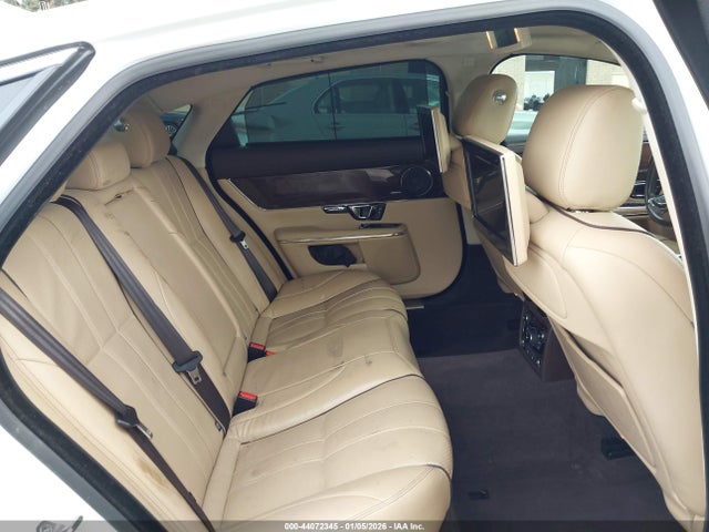 2015 JAGUAR XJ SAJWA2GT2FMV90806 Photo 7