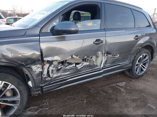 2025 AUDI Q7 WA1LCBF75SD000733 Photo 5