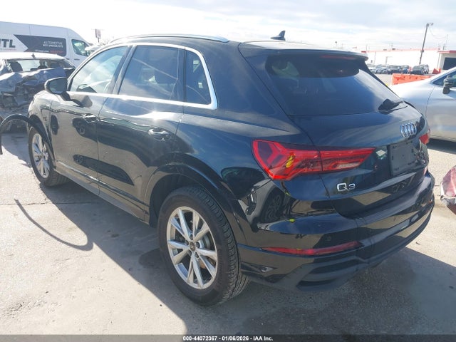 2025 AUDI Q3 WA1DECF36S1001683 Photo 2