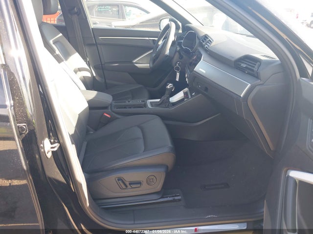2025 AUDI Q3 WA1DECF36S1001683 Photo 4