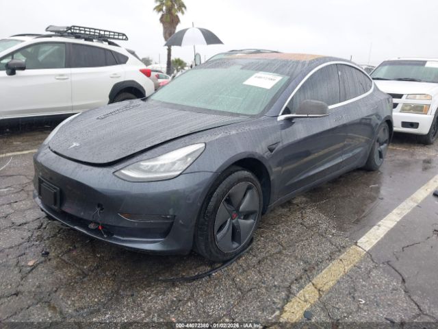 2019 TESLA MODEL 3 5YJ3E1EA8KF190270 Photo 1