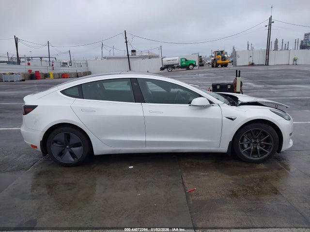 Tesla Model 3 Long Range/mid Range/standard Range/standard Range Plus 2019 5YJ3E1EA4KF326474 Image 13