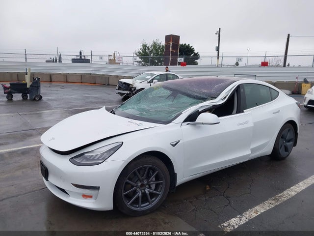 2019 TESLA MODEL 3 5YJ3E1EA4KF326474 Photo 5