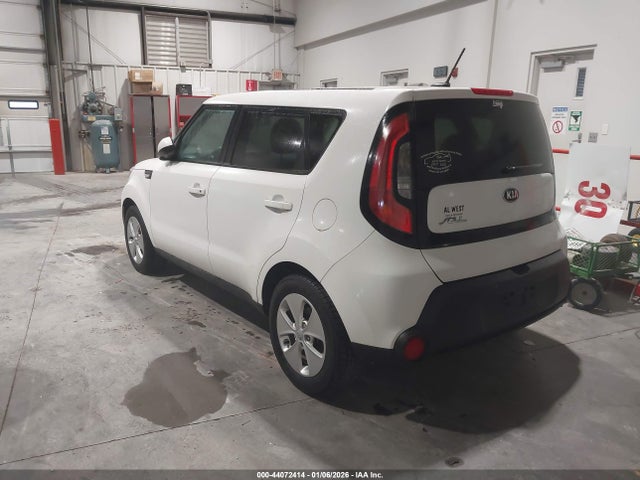 KIA Soul 2014 KNDJN2A29E7747256 Image 3