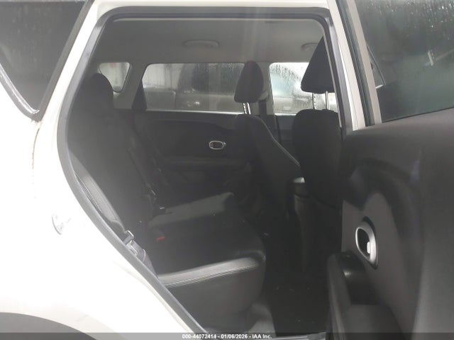 KIA Soul 2014 KNDJN2A29E7747256 Image 8