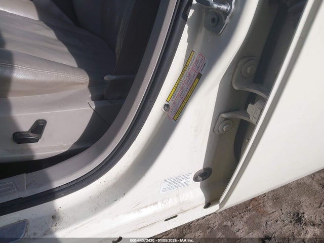 Продаж на аукціоні авто 2008 Chrysler 300c Hemi, vin: 2C3KA63H18H210063, номер лоту: 44072420