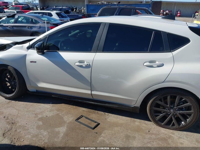 JF1GUHJC6R8876201 Subaru Impreza Rs 5-door