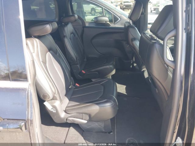 2025 CHRYSLER PACIFICA 2C4RC1BG3SR520569 Photo 7