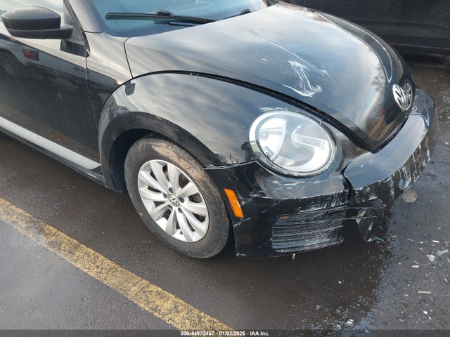2017 VOLKSWAGEN BEETLE 3VWF17AT9HM621137 Photo 5