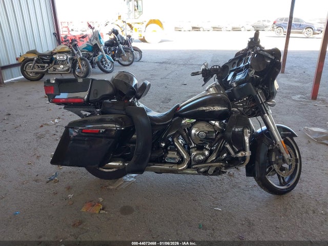 1HD1KBM13GB613000 Harley-Davidson Flhx Street Glide