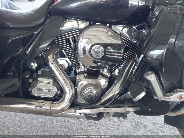 2016 HARLEY-DAVIDSON FLHX 1HD1KBM13GB613000 Photo 7