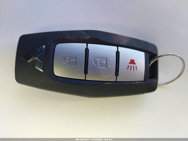 2024 MITSUBISHI OUTLANDER JA4J3UA87RZ073795 Photo 10