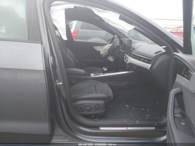 2021 AUDI A4 WAUEAAF49MA013233 Photo 4