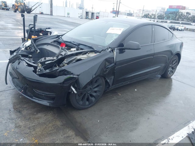 44072538 :رقم المزاد ، 5YJ3E1EAXMF000617 vin ، 2021 Tesla Model 3 Standard Range Plus Rear-wheel Drive مزاد بيع