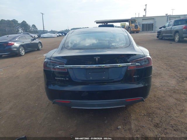 5YJSA1H17EFP36600 Tesla Model S P85