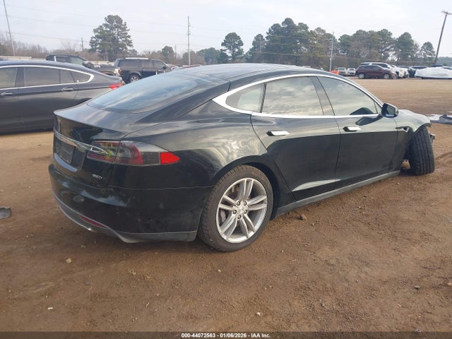 2014 TESLA MODEL S 5YJSA1H17EFP36600 Photo 3