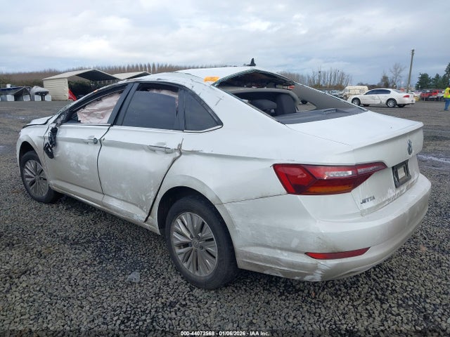 3VWN57BU4KM109705 Volkswagen Jetta 1.4t S
