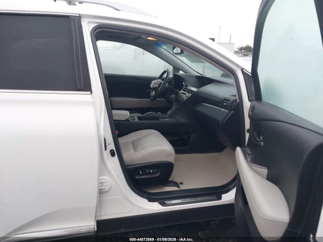 44072569 :رقم المزاد ، 2T2BK1BA3DC161870 vin ، 2013 Lexus Rx 350 مزاد بيع