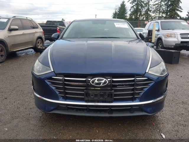 44072584 :رقم المزاد ، 5NPEG4JA6MH127408 vin ، 2021 Hyundai Sonata Se مزاد بيع