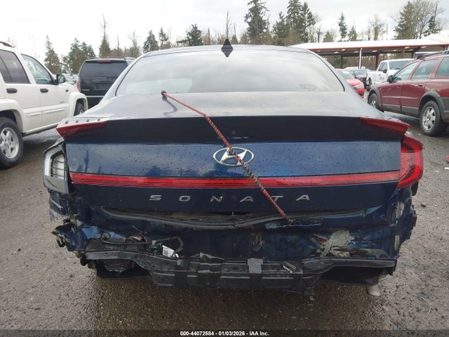44072584 :رقم المزاد ، 5NPEG4JA6MH127408 vin ، 2021 Hyundai Sonata Se مزاد بيع