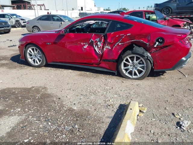 2024 FORD MUSTANG 1FA6P8CF8R5400382 Photo 2