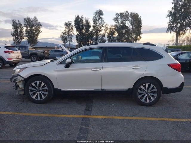 Продажа на аукционе авто 2018 Subaru Outback 3.6r Touring, vin: 4S4BSETC3J3392103, номер лота: 44072617