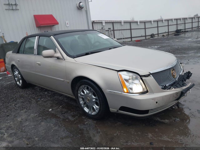 2007 CADILLAC DTS 1G6KD57Y57U141612 Photo 0