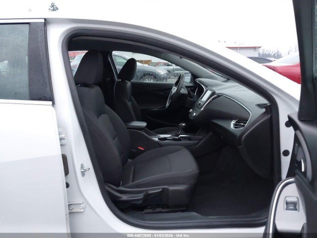 1G1ZE5ST0GF342464 Chevrolet MALIBU 1LT