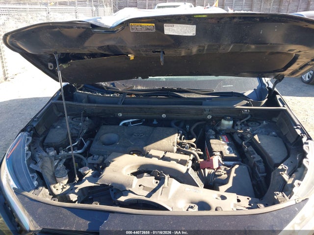 Toyota Rav4 Xle 2021 JTMP1RFV9MD532381 Image 10