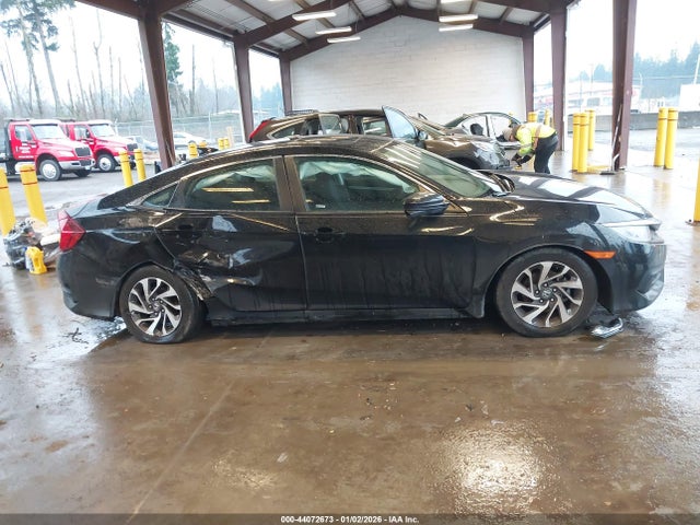 2HGFC2F72JH518885 Honda CIVIC EX